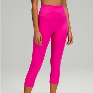 Lululemon Align Crop 21” sonic pink